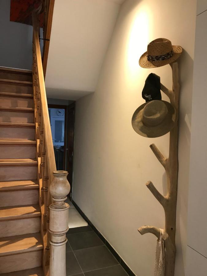 Großes Doppel-/Zweibettzimmer