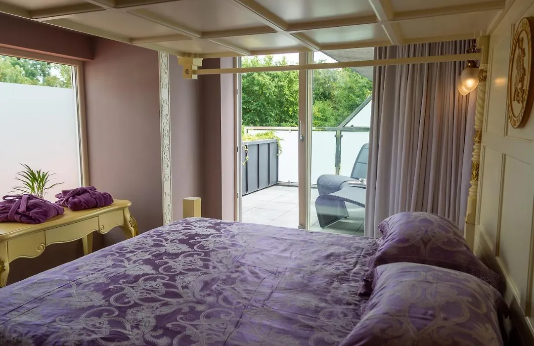 Bruges Luxury Suites-1