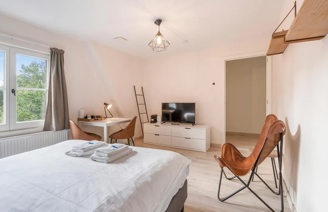 De Hoogmolen - 3 Mins From The City Centre-1