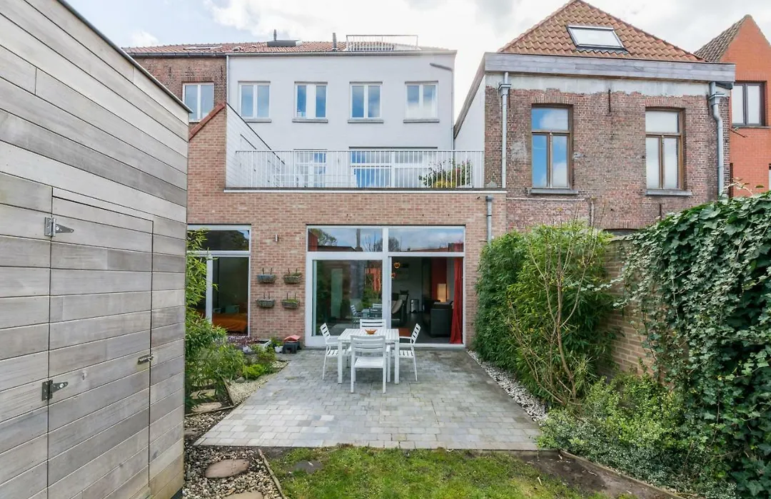 Guesthouse De Roode-1